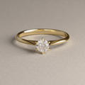 Anillo de Compromiso Dahlia en Oro Amarillo 18K | Diamante de Laboratorio 0.50 ct