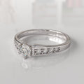 Anillo de Compromiso con Diamantes Odette - Oro Blanco 18K