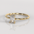 Anillo de Compromiso Ivara - Oro Amarillo 18K