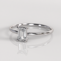 Anillo de Compromiso Ivara - Oro Blanco 18K