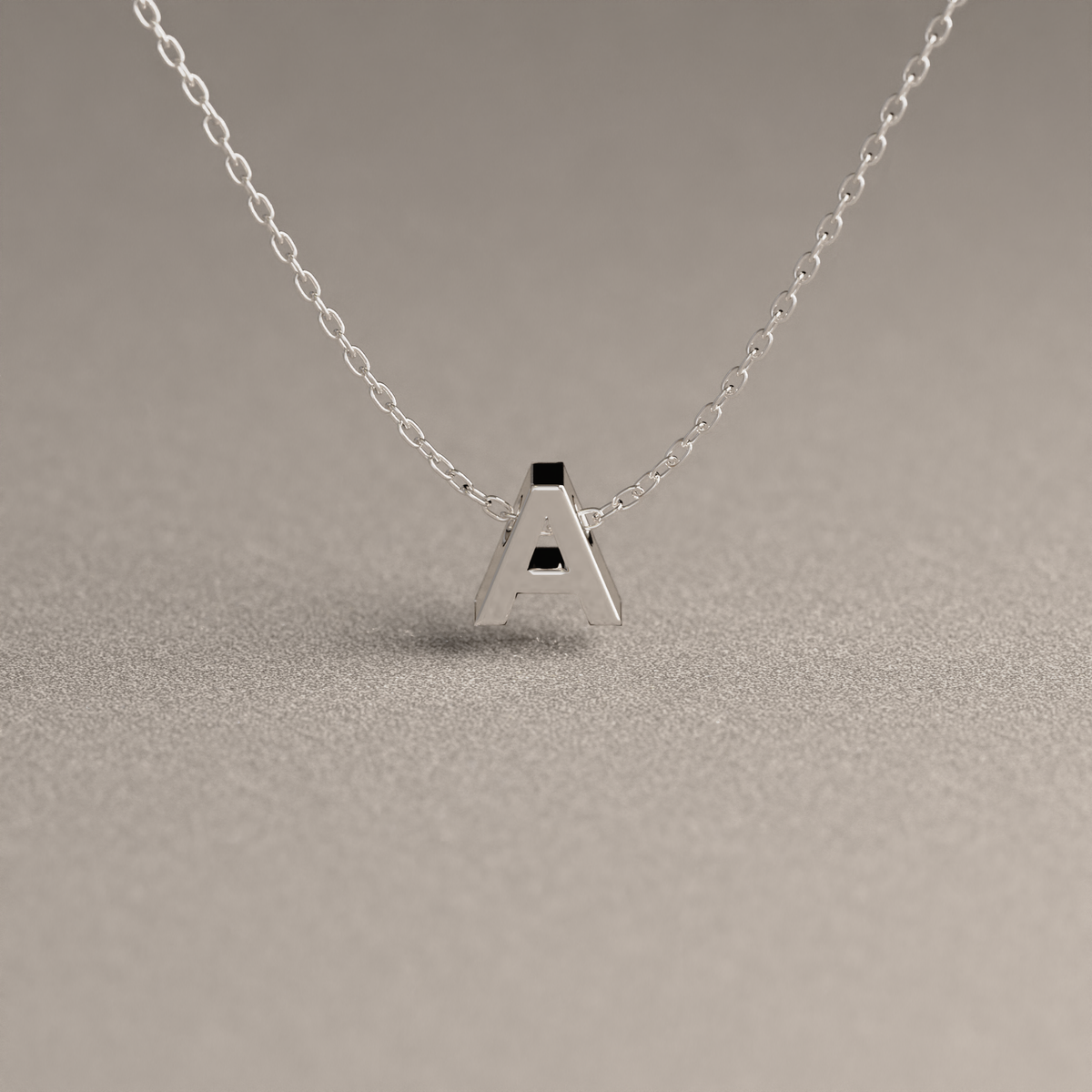 Collar de Cadena Limada con Letra Mini Personalizable | Plata